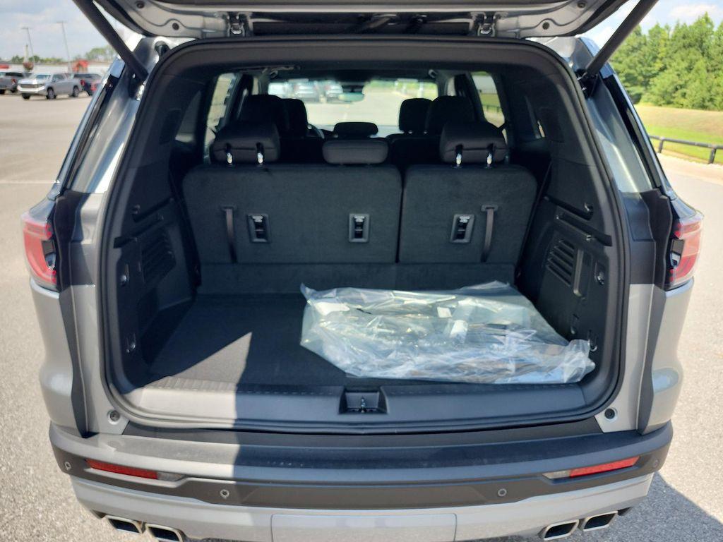 new 2026 GMC Acadia car, priced at $44,089