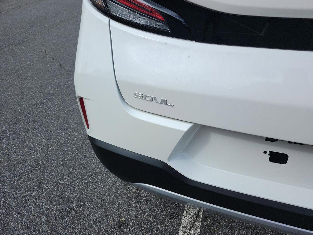 used 2025 Kia Soul car, priced at $22,414