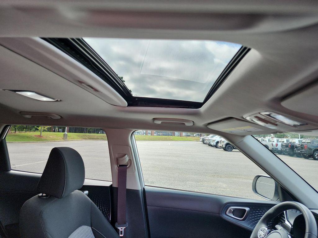 used 2025 Kia Soul car, priced at $22,414