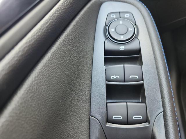 new 2025 Buick Encore GX car, priced at $31,815