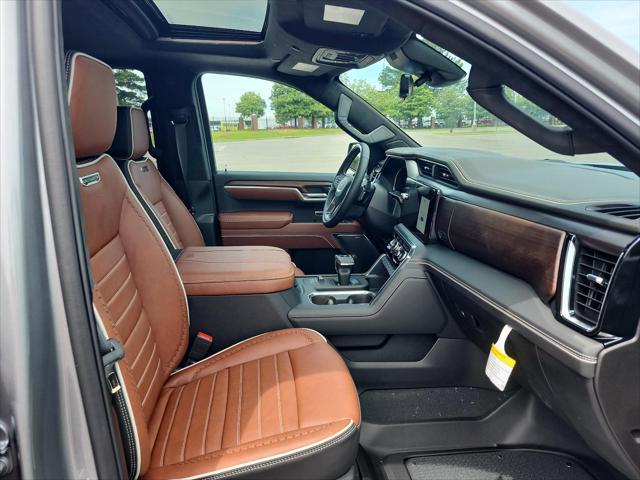 new 2025 GMC Sierra 1500 car, priced at $75,672