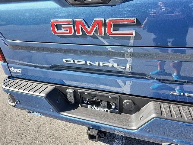 new 2025 GMC Sierra 1500 car, priced at $70,829