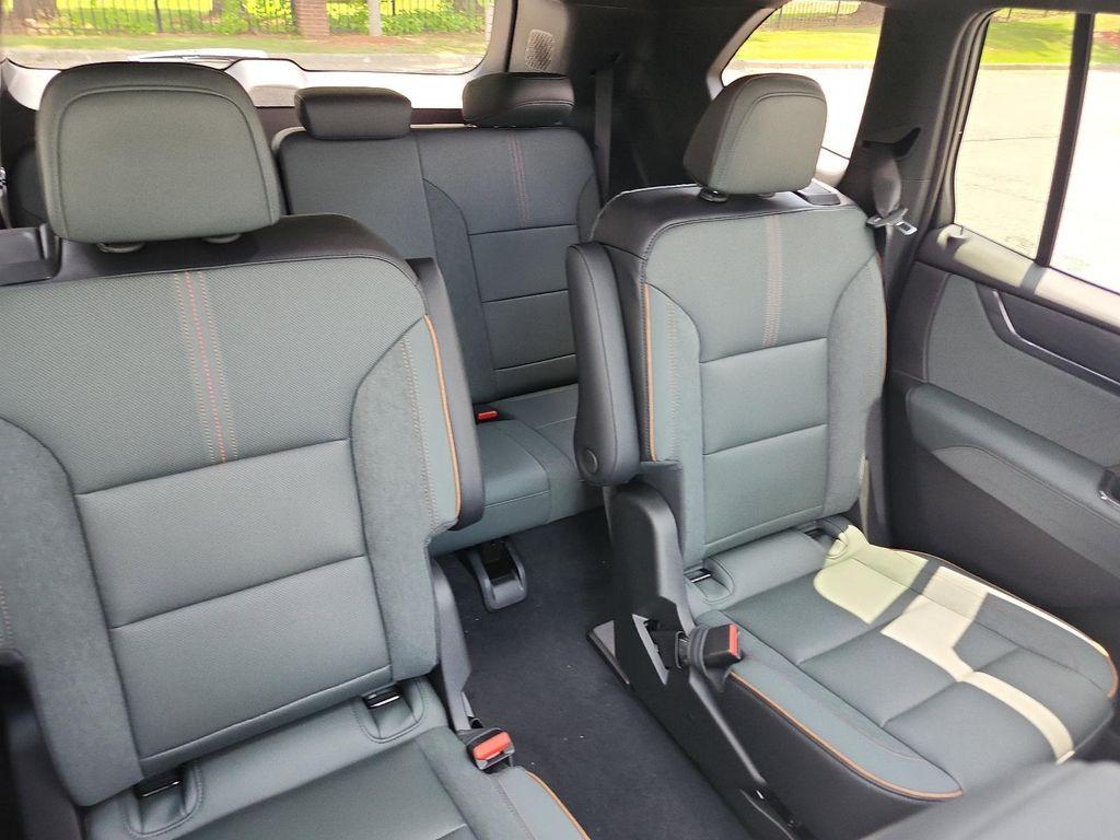 new 2026 GMC Acadia car, priced at $57,594