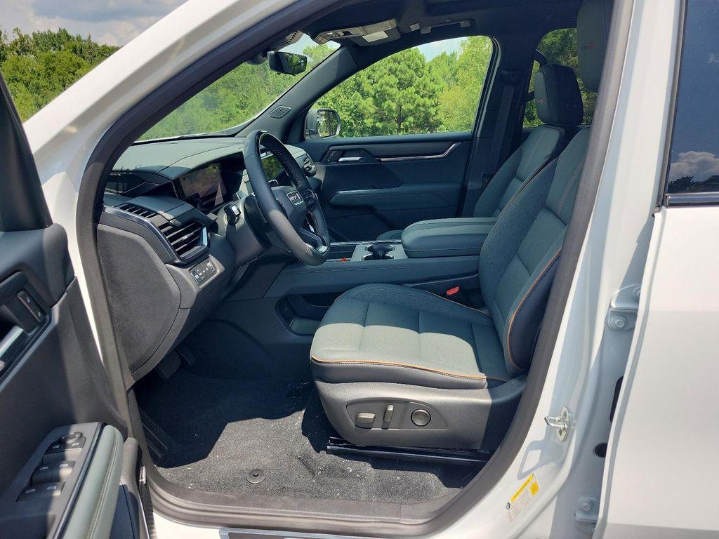 new 2026 GMC Acadia car, priced at $57,594