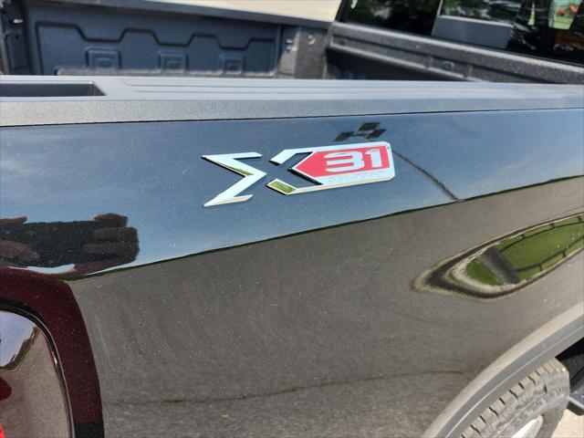 new 2025 GMC Sierra 1500 car, priced at $59,724