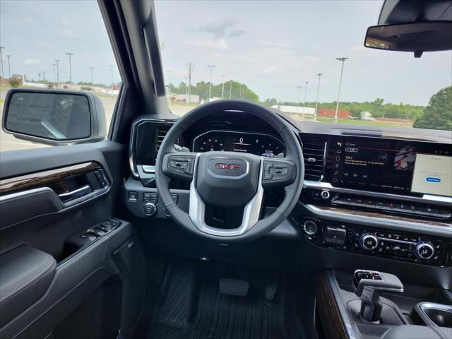 new 2025 GMC Sierra 1500 car, priced at $57,162