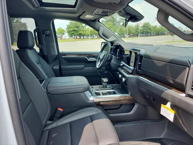 new 2025 GMC Sierra 1500 car, priced at $57,162