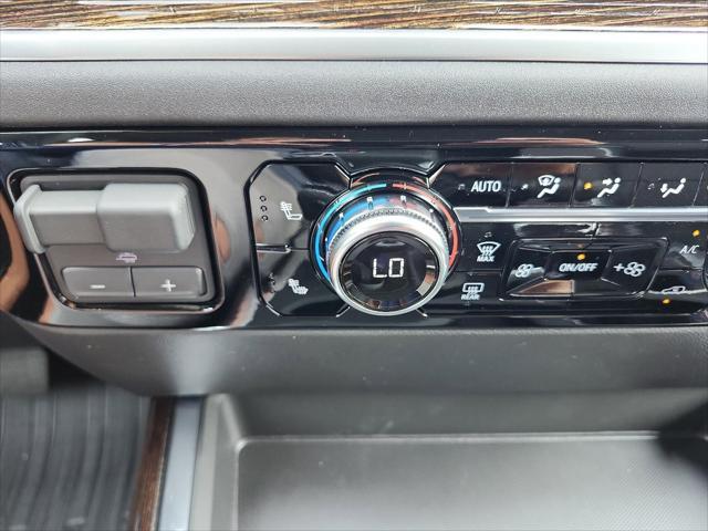 new 2025 GMC Sierra 1500 car, priced at $57,162