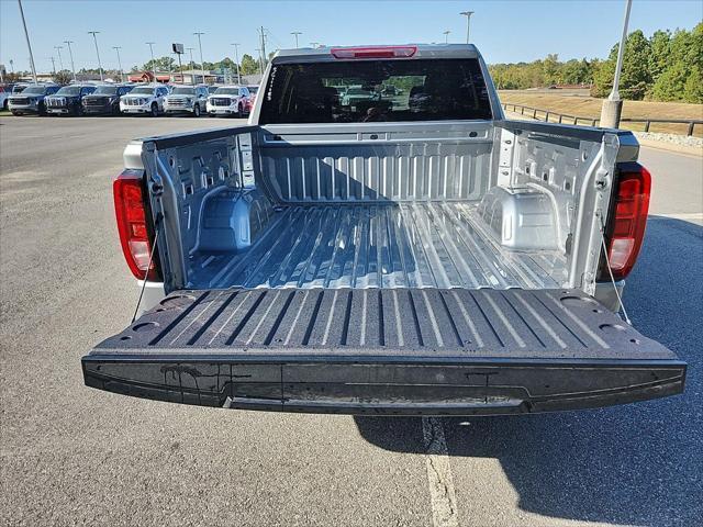 new 2025 GMC Sierra 1500 car, priced at $50,553