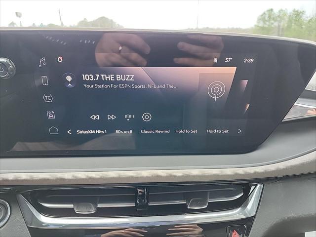 new 2025 Buick Envista car, priced at $31,325