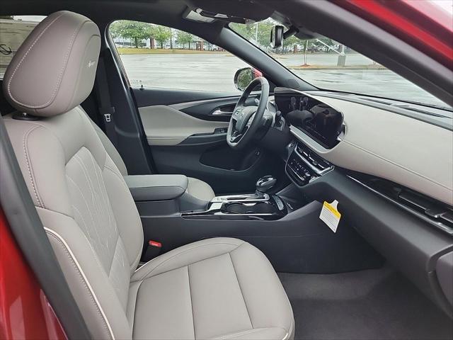 new 2025 Buick Envista car, priced at $31,325