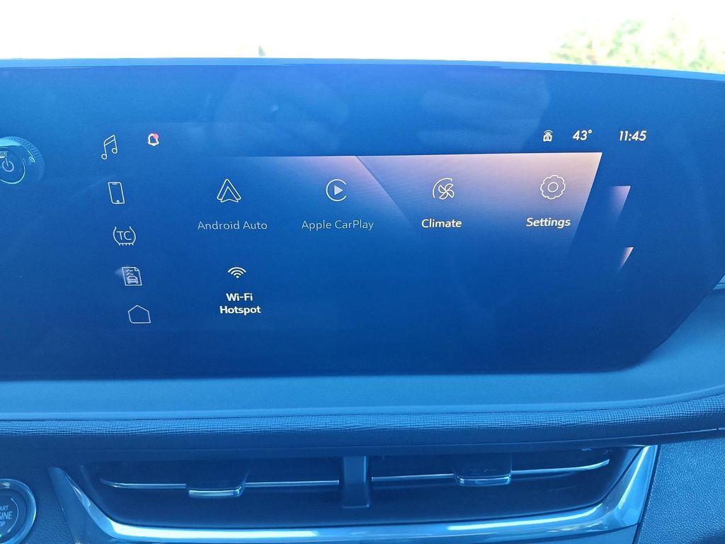 new 2026 Buick Envista car, priced at $27,155