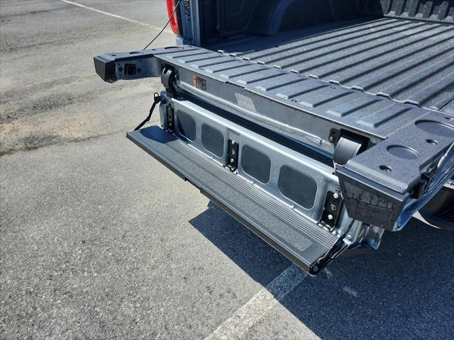 new 2025 GMC Sierra 1500 car, priced at $57,198