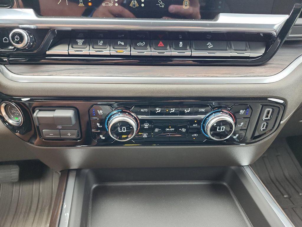new 2025 GMC Sierra 2500 car, priced at $77,399