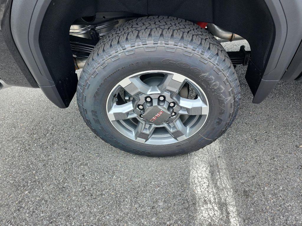new 2025 GMC Sierra 2500 car, priced at $77,399