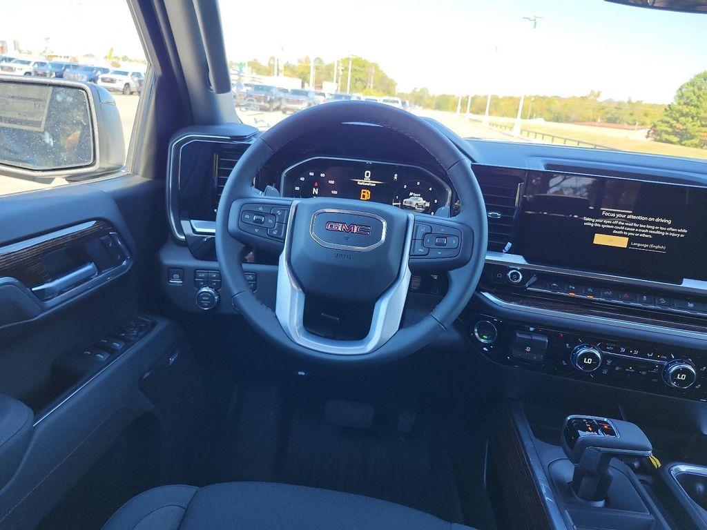 new 2026 GMC Sierra 1500 car, priced at $55,776
