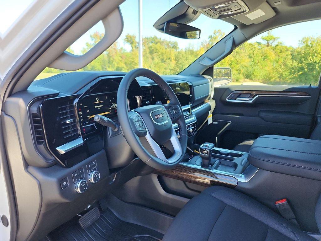 new 2026 GMC Sierra 1500 car, priced at $55,776