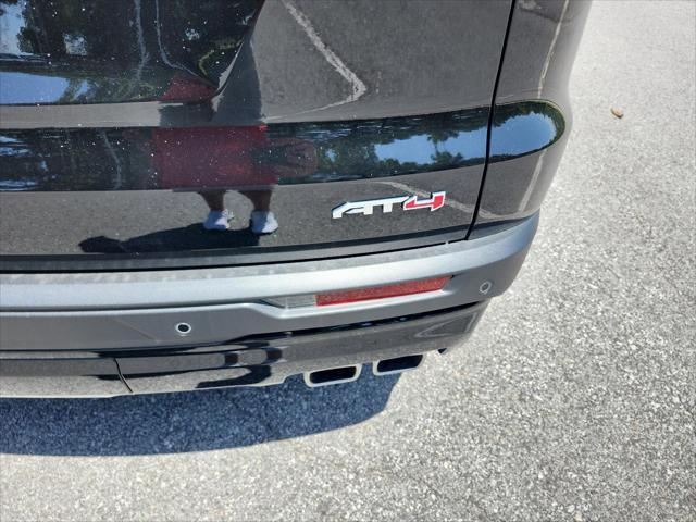 new 2025 GMC Acadia car, priced at $49,690