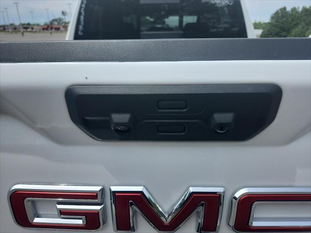 new 2025 GMC Sierra 1500 car, priced at $52,478