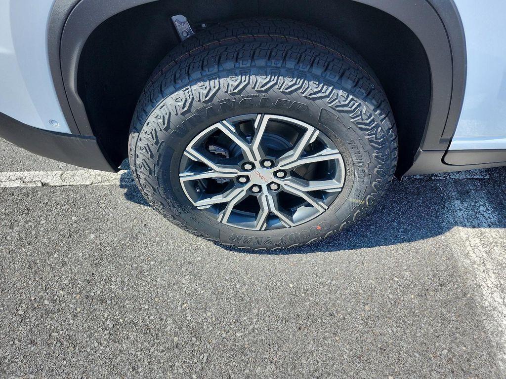 new 2026 GMC Acadia car, priced at $58,590