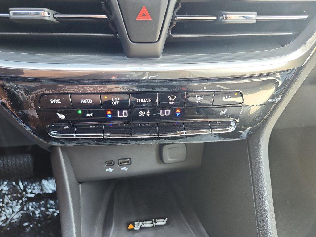 new 2026 Buick Encore GX car, priced at $33,503