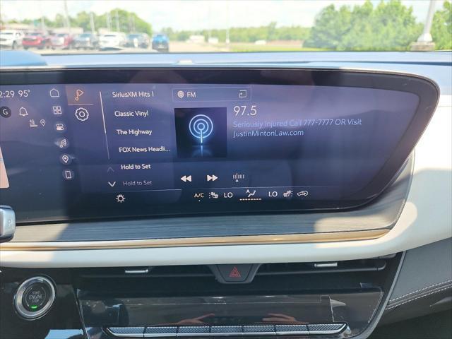 new 2025 Buick Envision car, priced at $43,376