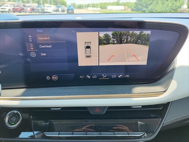new 2025 Buick Envision car, priced at $43,376