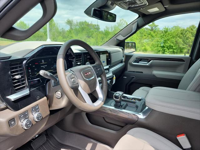 new 2025 GMC Sierra 1500 car, priced at $67,720