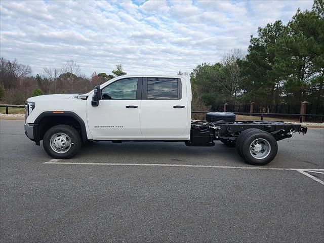 new 2025 GMC Sierra 3500 car, priced at $62,891