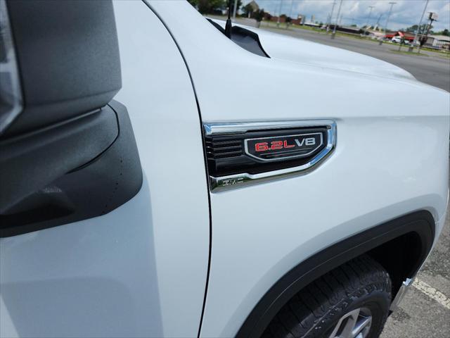 new 2025 GMC Sierra 1500 car, priced at $59,278