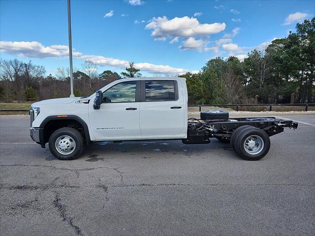 new 2025 GMC Sierra 3500 car, priced at $63,356