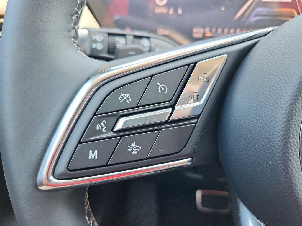 new 2025 Buick Envision car, priced at $39,362