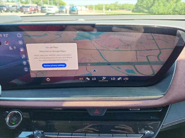new 2025 Buick Envision car, priced at $39,362