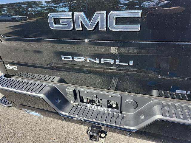 new 2025 GMC Sierra 1500 car, priced at $76,681