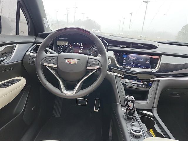 used 2024 Cadillac XT6 car, priced at $55,709