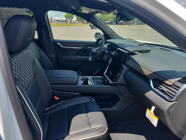 new 2025 GMC Acadia car, priced at $53,601