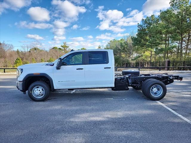 new 2025 GMC Sierra 3500 car, priced at $62,891