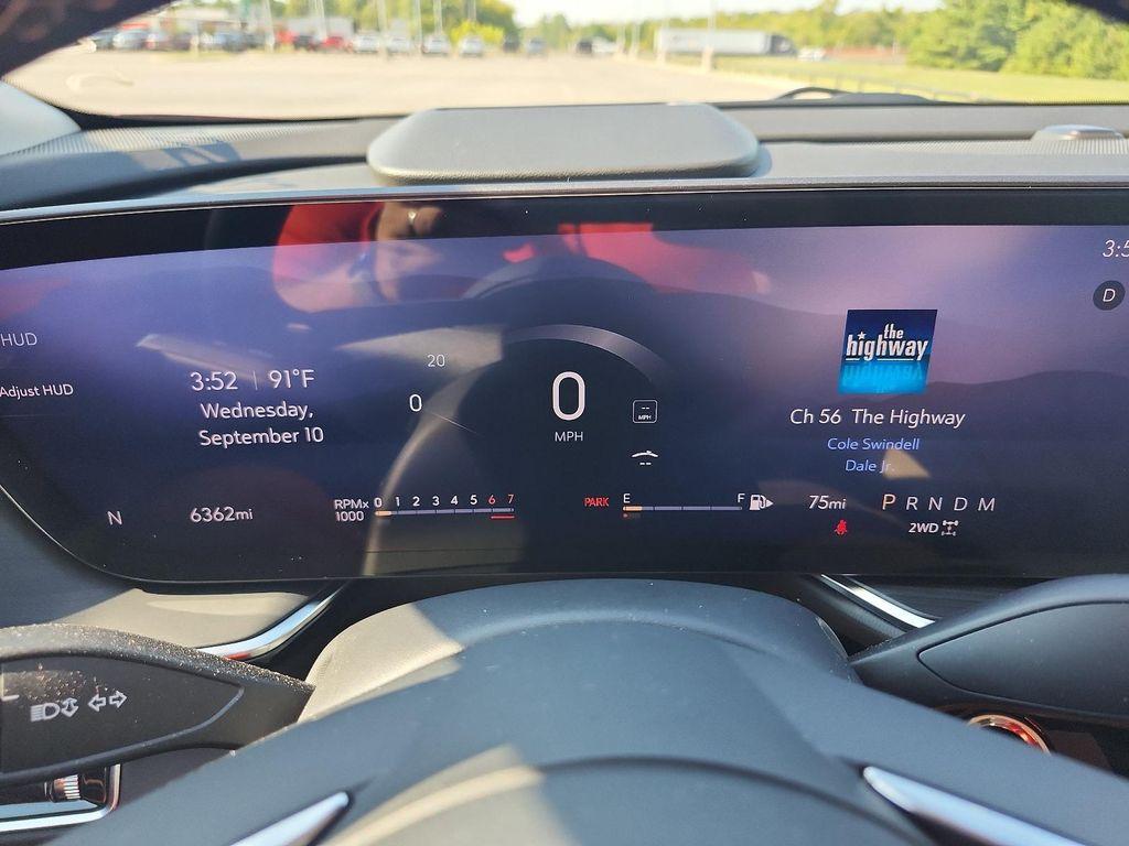 new 2025 Buick Envision car, priced at $30,816