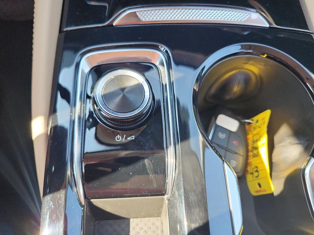 new 2025 Buick Envision car, priced at $30,816