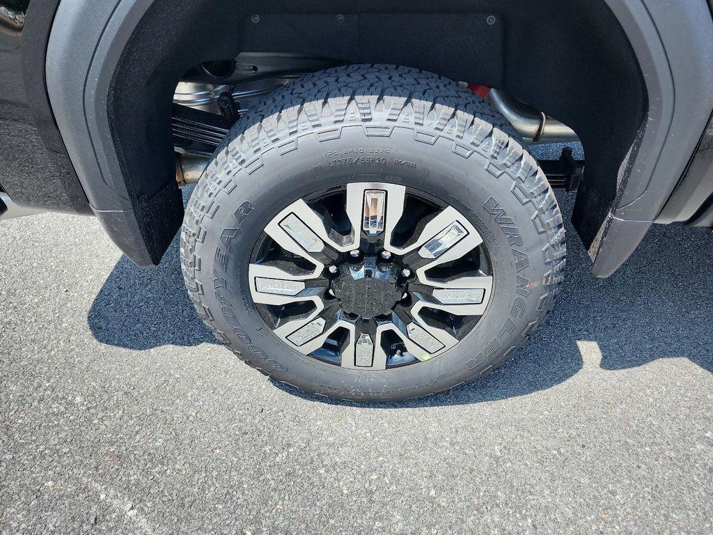 new 2025 GMC Sierra 2500 car, priced at $82,327