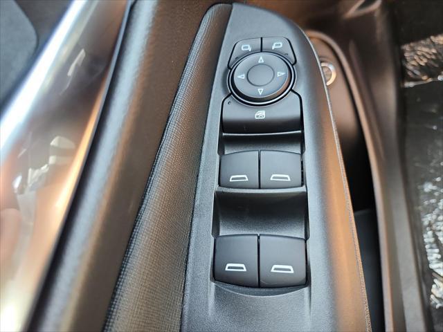 new 2025 Buick Envista car, priced at $26,834