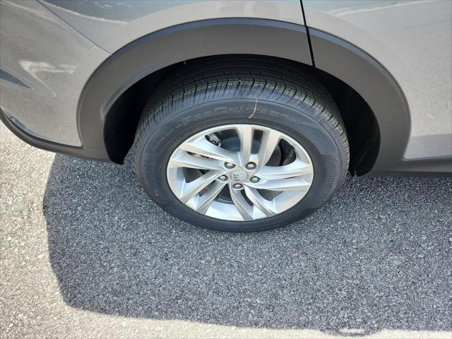 new 2025 Buick Envista car, priced at $26,834