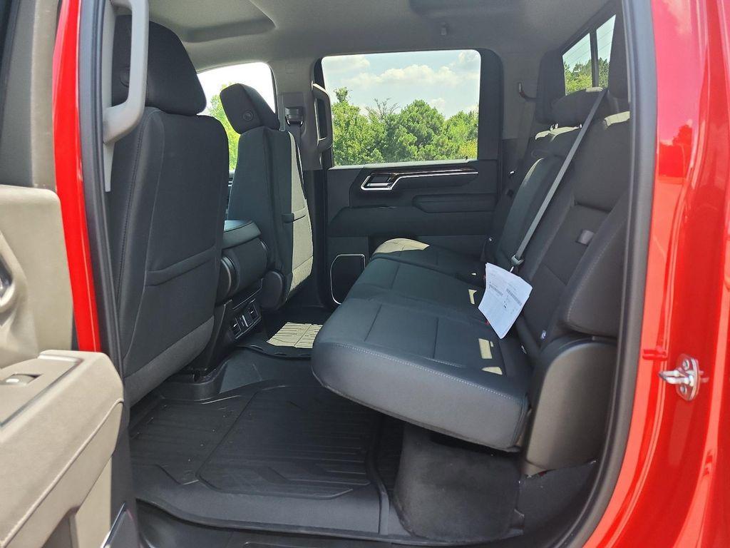 new 2025 GMC Sierra 2500 car, priced at $70,563