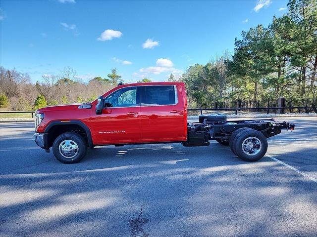 new 2025 GMC Sierra 3500 car, priced at $73,578