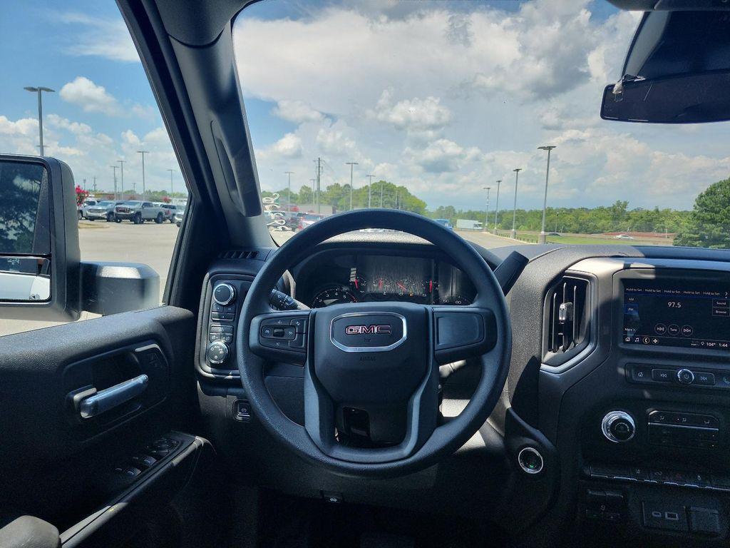 new 2025 GMC Sierra 2500 car, priced at $52,812