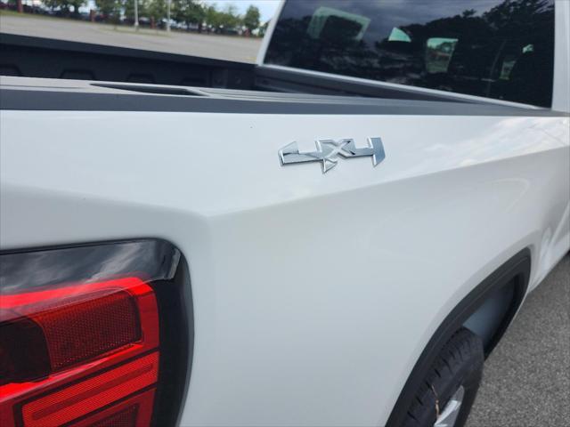 new 2025 GMC Sierra 1500 car, priced at $44,409