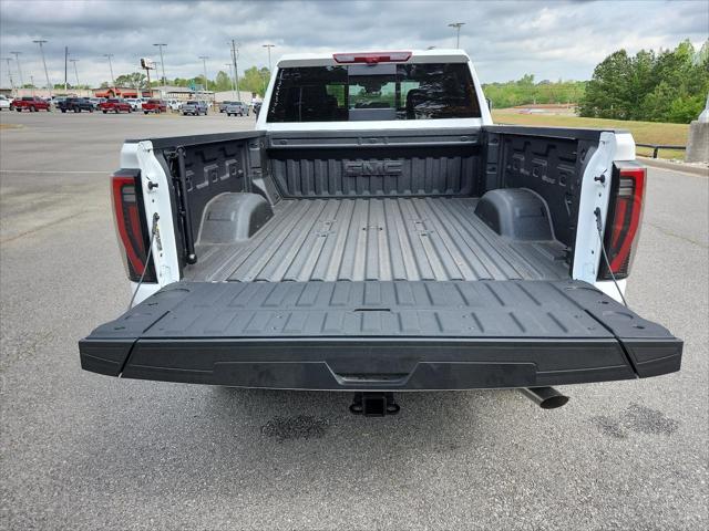 new 2025 GMC Sierra 2500 car, priced at $73,387