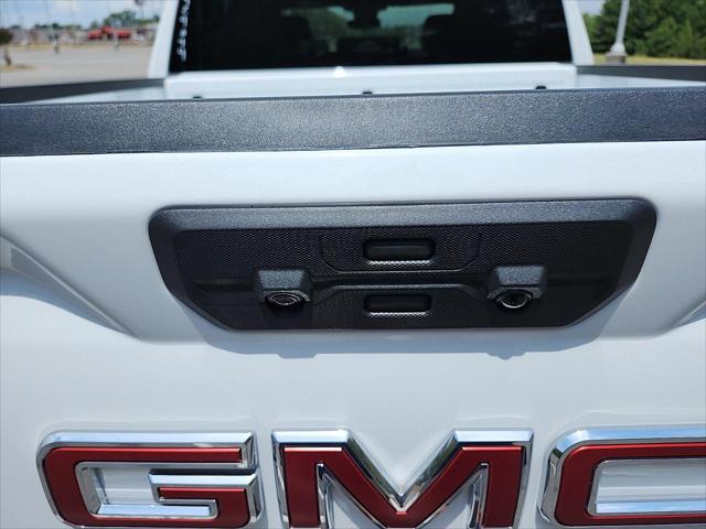 new 2024 GMC Sierra 1500 car, priced at $51,468