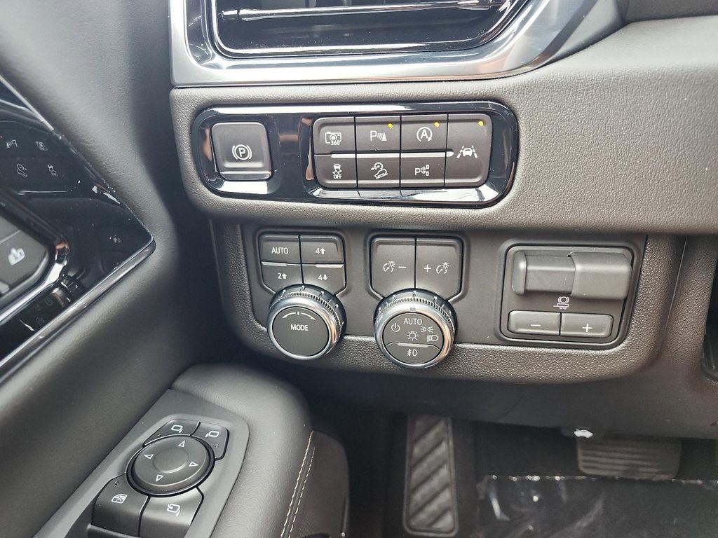 new 2026 GMC Yukon XL car, priced at $86,580