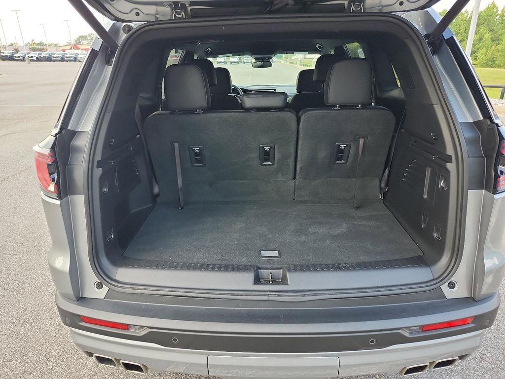 used 2024 GMC Acadia car, priced at $37,721